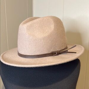 D&Y Women’s Tan and Brown Fedora Hat Classic